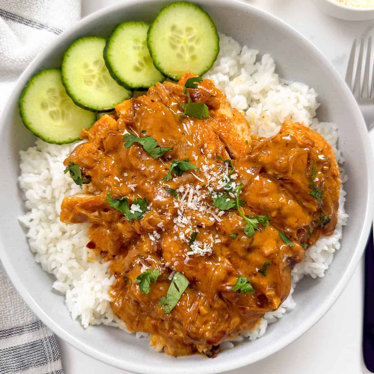 Quick Caramelized Onion Chicken: 20-Minute Healthy Meal Idea